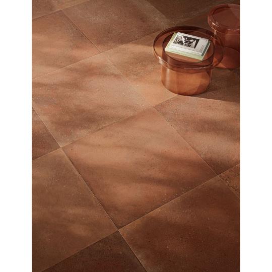kulteri voros 20mm 2cm fagyallo burkoalt jarolap 80x80cm terasz kert kavicsagy serenissima italica mediterran vastag kocsibeallo homokagyba burkolhato burkololap.jpg